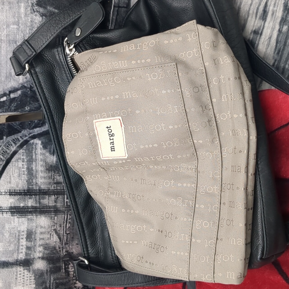 Margo Black Leather Crossbody Bag - Picture 10 of 10
